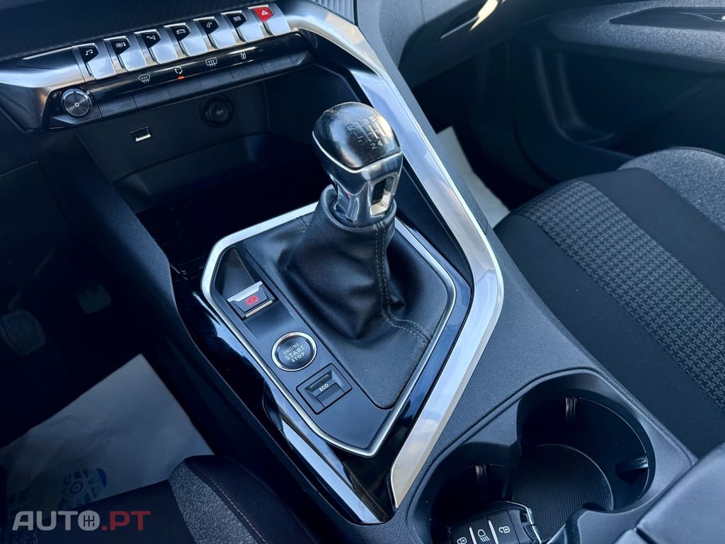 Peugeot 3008 1.5 BlueHDi Active Pack