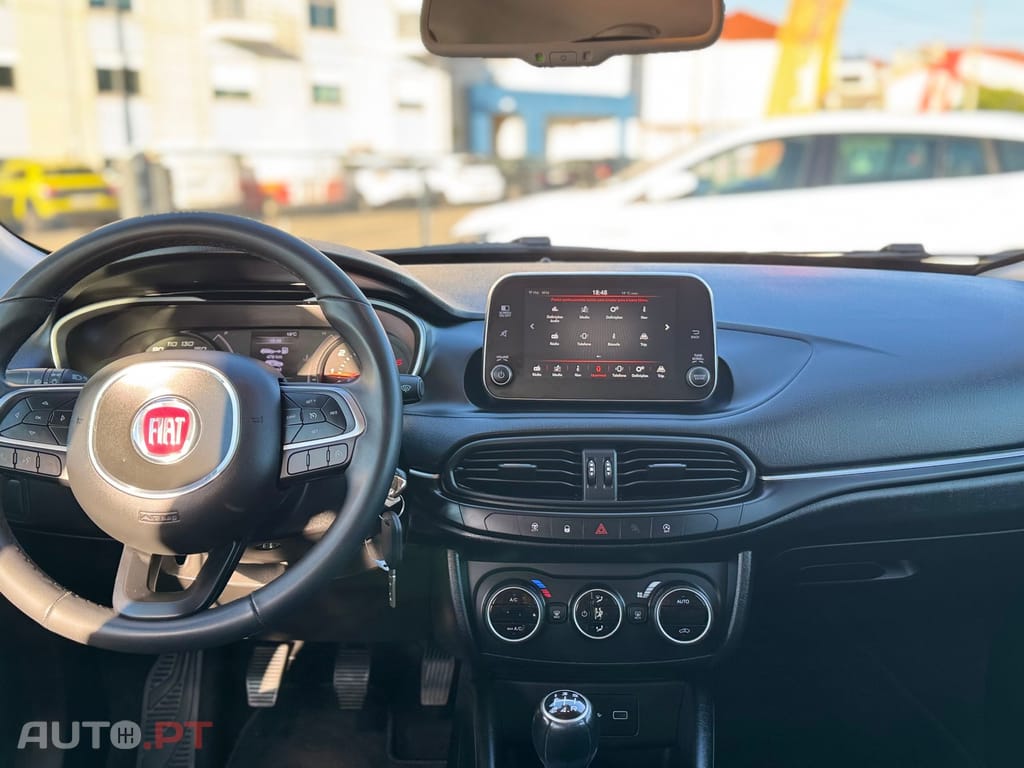 Fiat Tipo 1.3 M-Jet Lounge J17