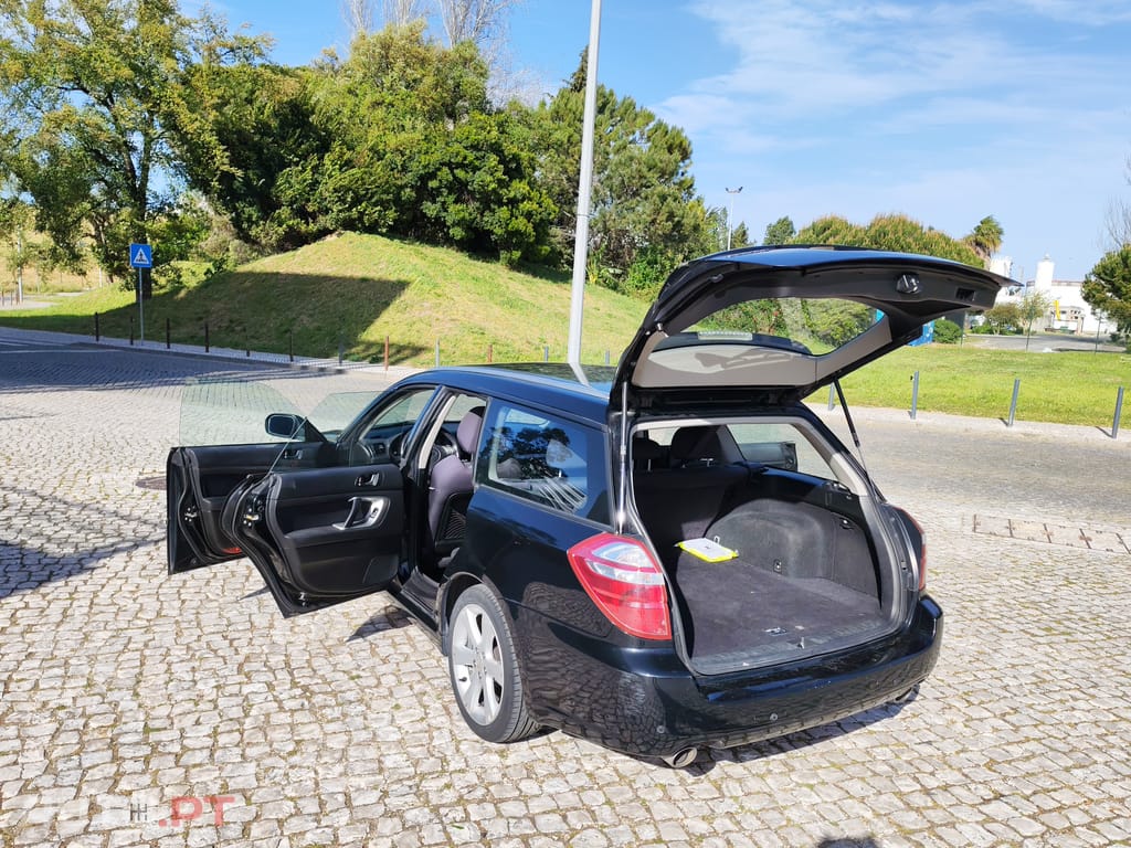 Subaru Legacy Station Wagon Bi Fuel 2.0R