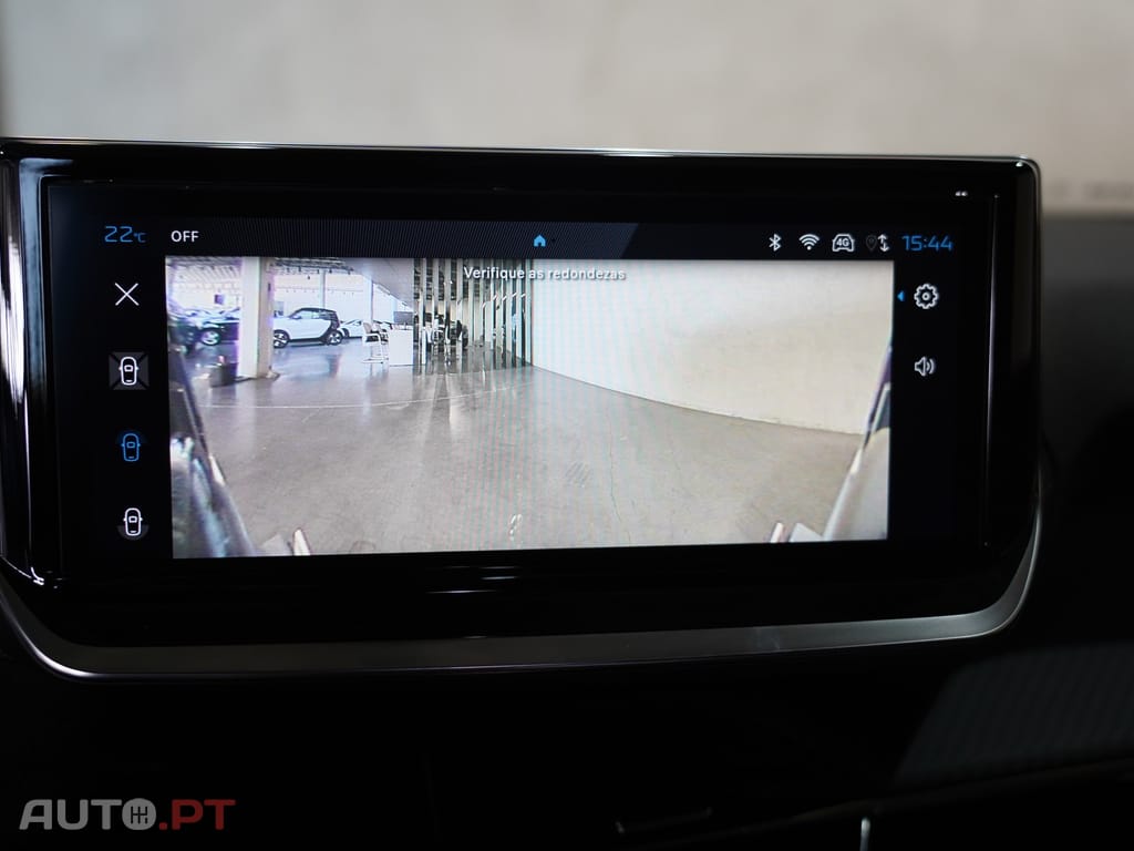 Peugeot 2008 1.2 PureTech Allure EAT8
