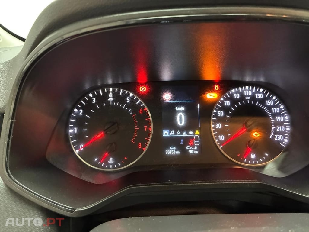 Renault Clio TCe 90 BUSINESS EDITION