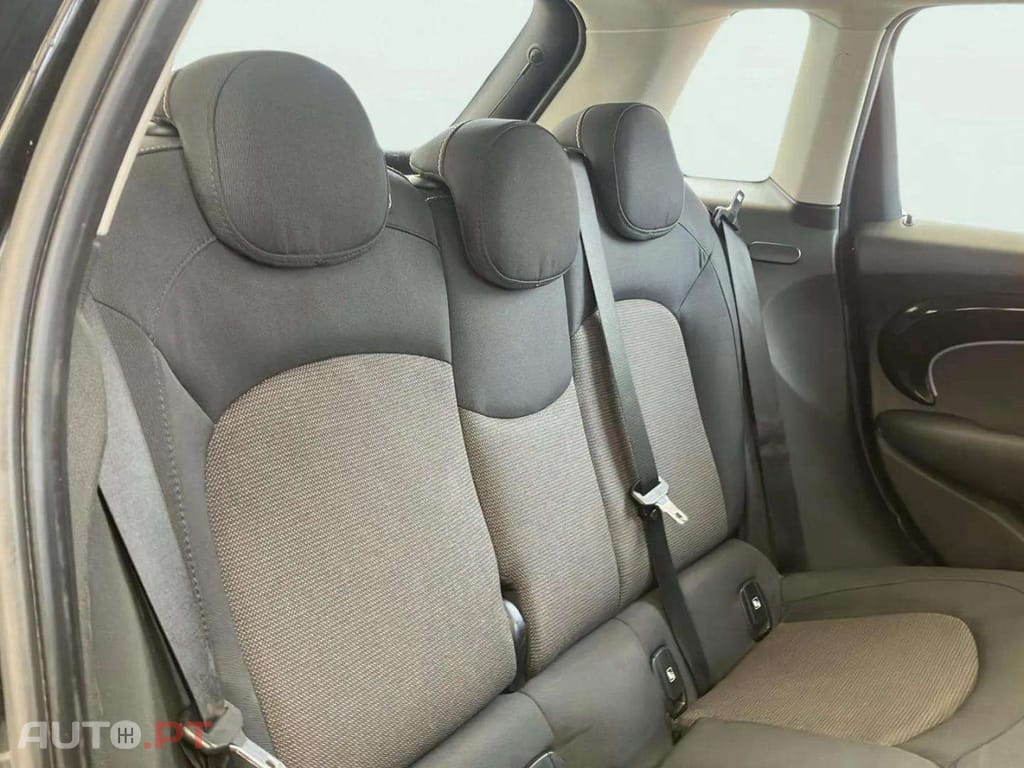 MINI Cooper Cooper Auto