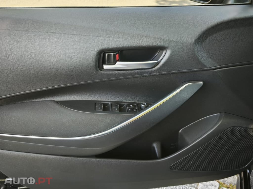 Toyota Corolla 1.8 Hybrid Comfort+P.Sport