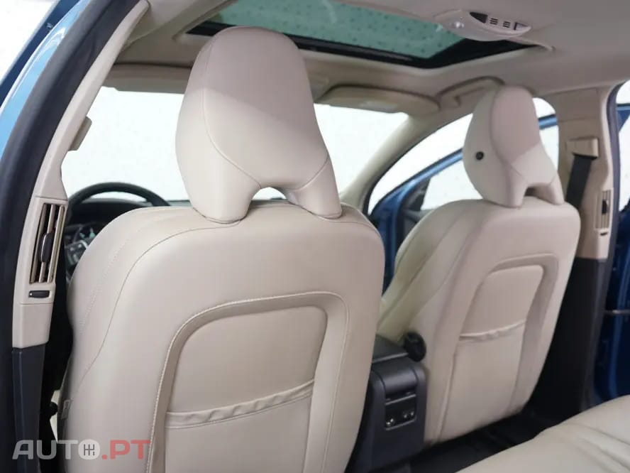 Volvo V60 2.4 D6 Summum AWD Phev