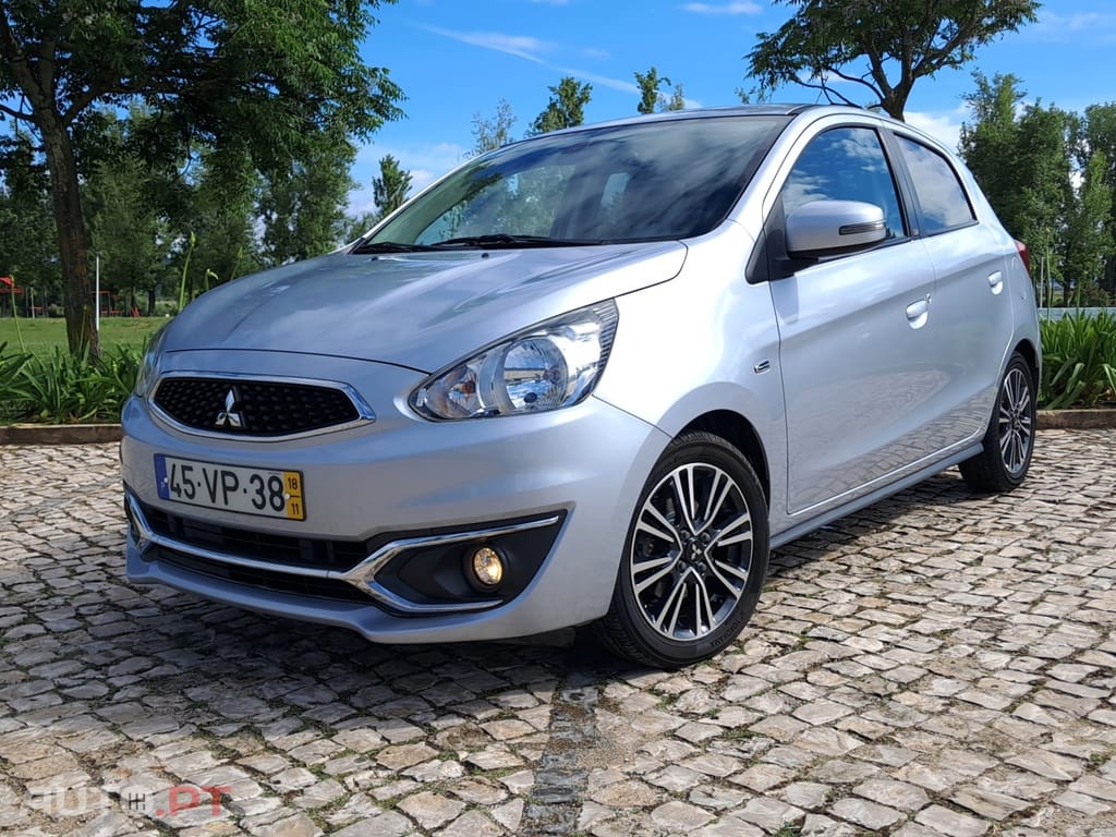 Mitsubishi Space Star 1.2 Intense Connect Edition