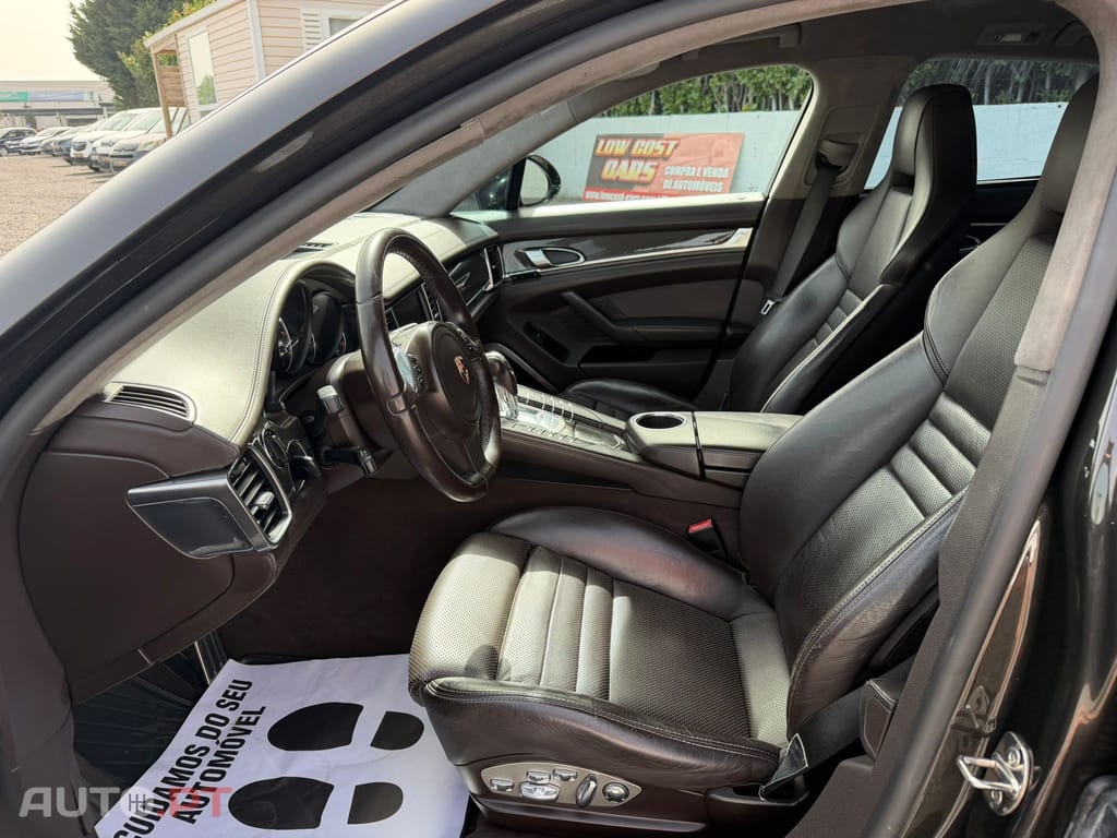 Porsche Panamera Turbo PDK