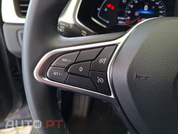 Renault Clio TCe 100 Bi-Fuel Techno