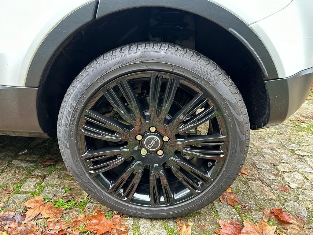 Land Rover Range Rover 2.0 D150 AWD R-Dynamic Auto