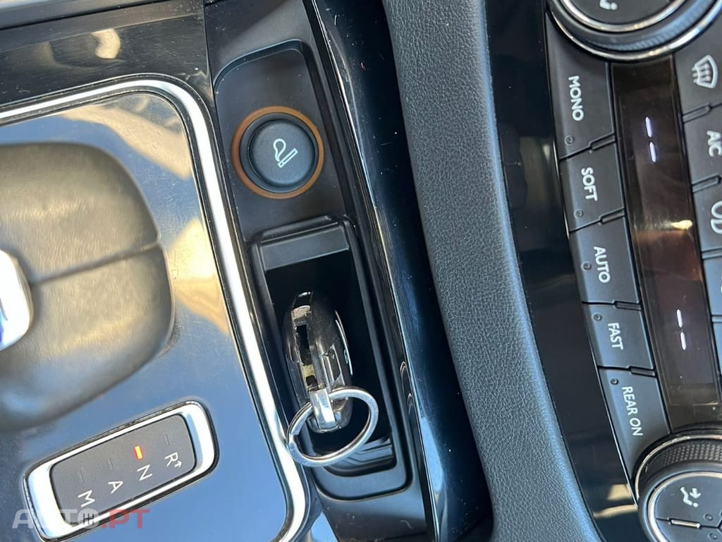 Peugeot 508 2.0 Hybrid4 200cv