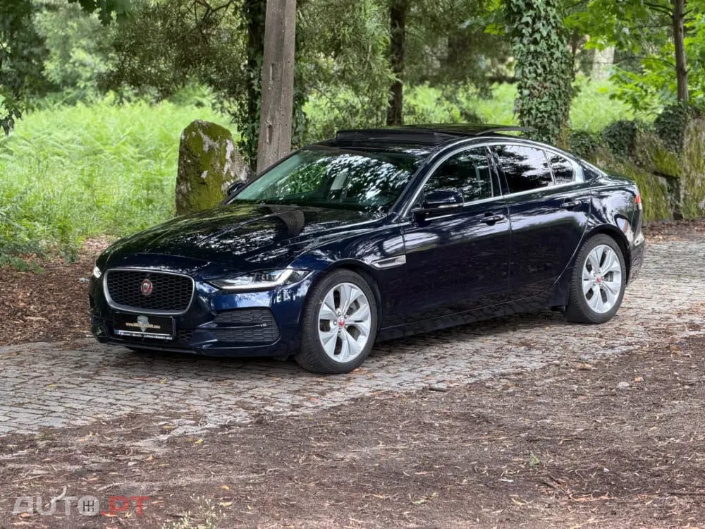 Jaguar XE 2.0 D R-Dynamic S