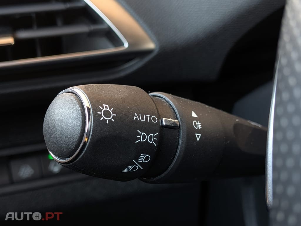 Peugeot 5008 1.2 PureTech GT EAT8