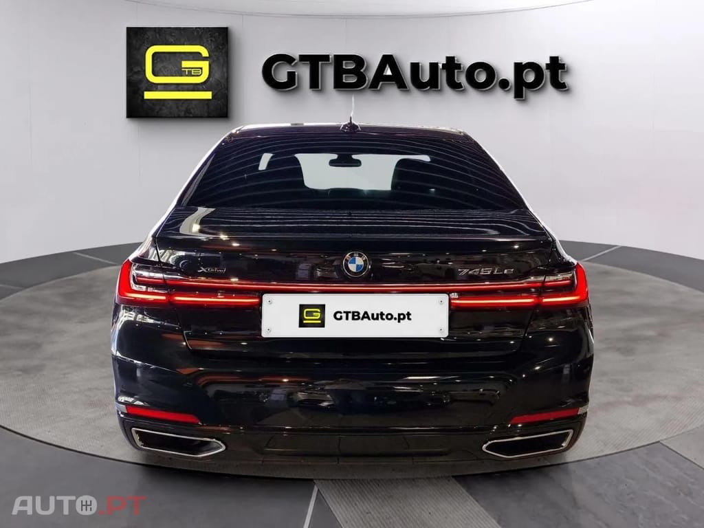 BMW 745 xDrive longo