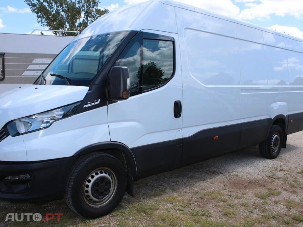 Iveco Daily 2.3 35S14 3000 CD