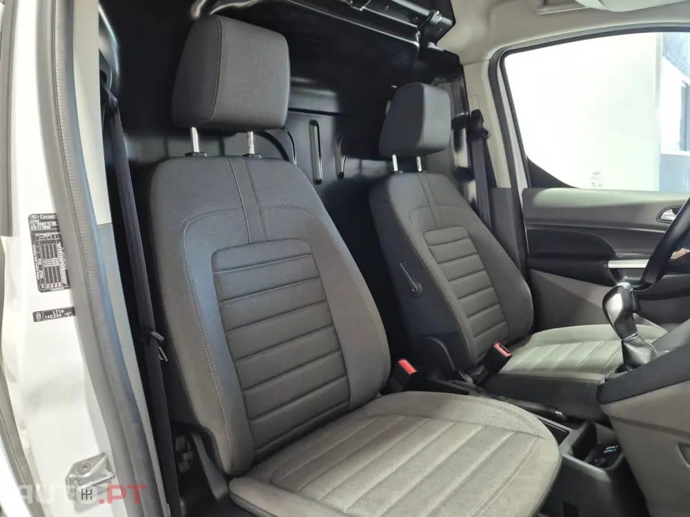 Ford Transit Connect Outro