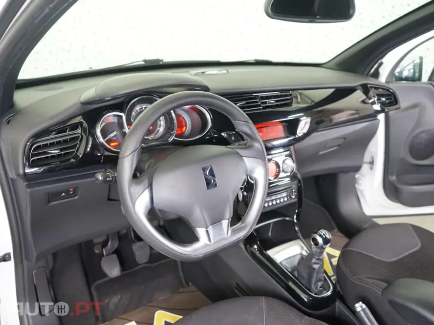 Citroen DS3 1.6 e-HDi So Chic