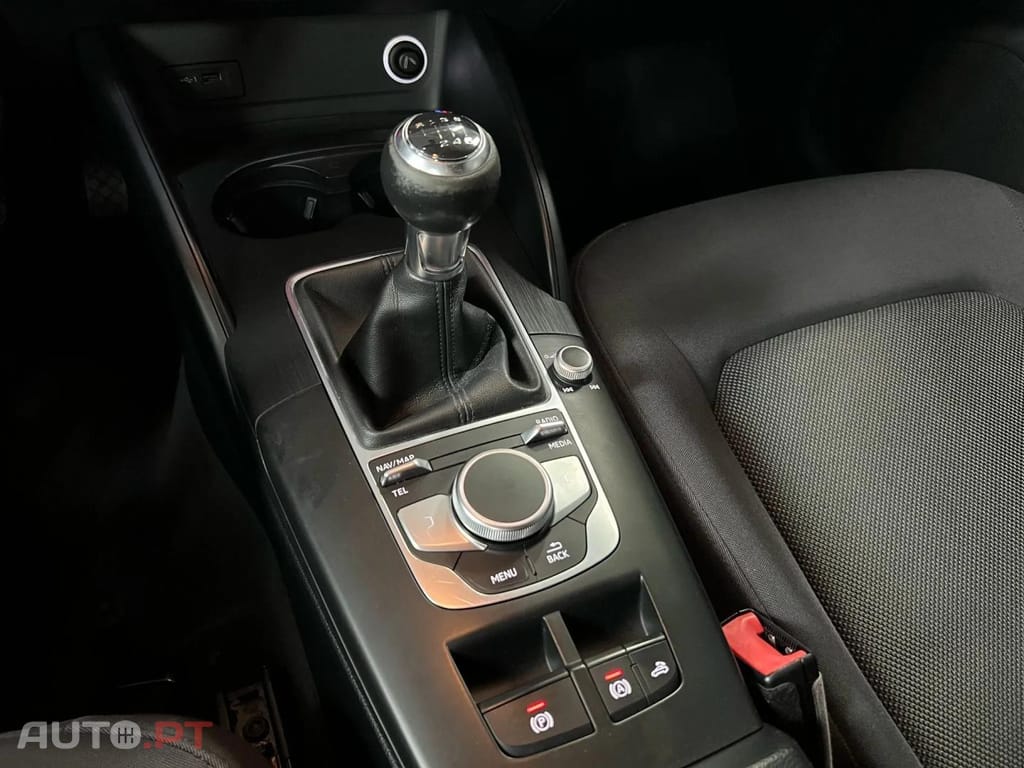 Audi A3 1.6 TDI 116cv Design