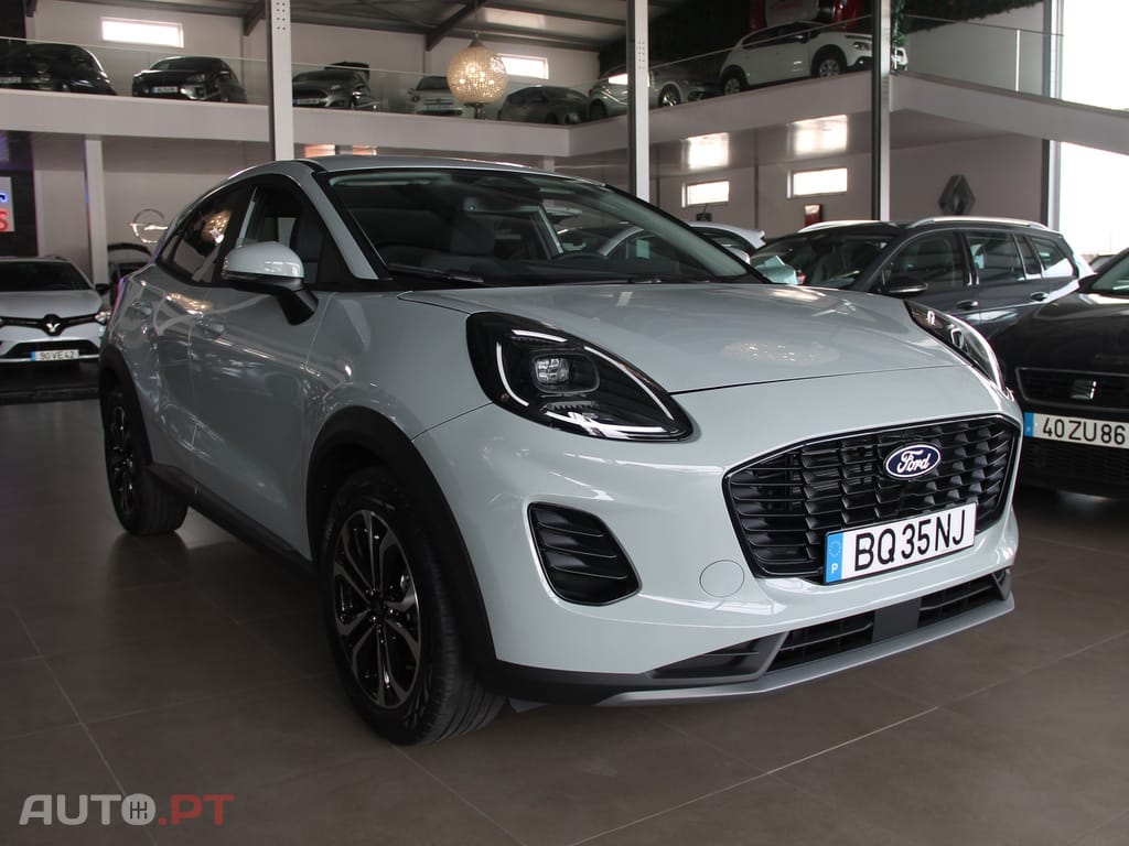 Ford Puma 1.0 EcoBoost MHEV Titanium