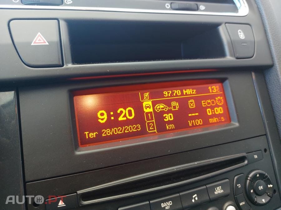 Peugeot 5008 1.6 BlueHDi Style