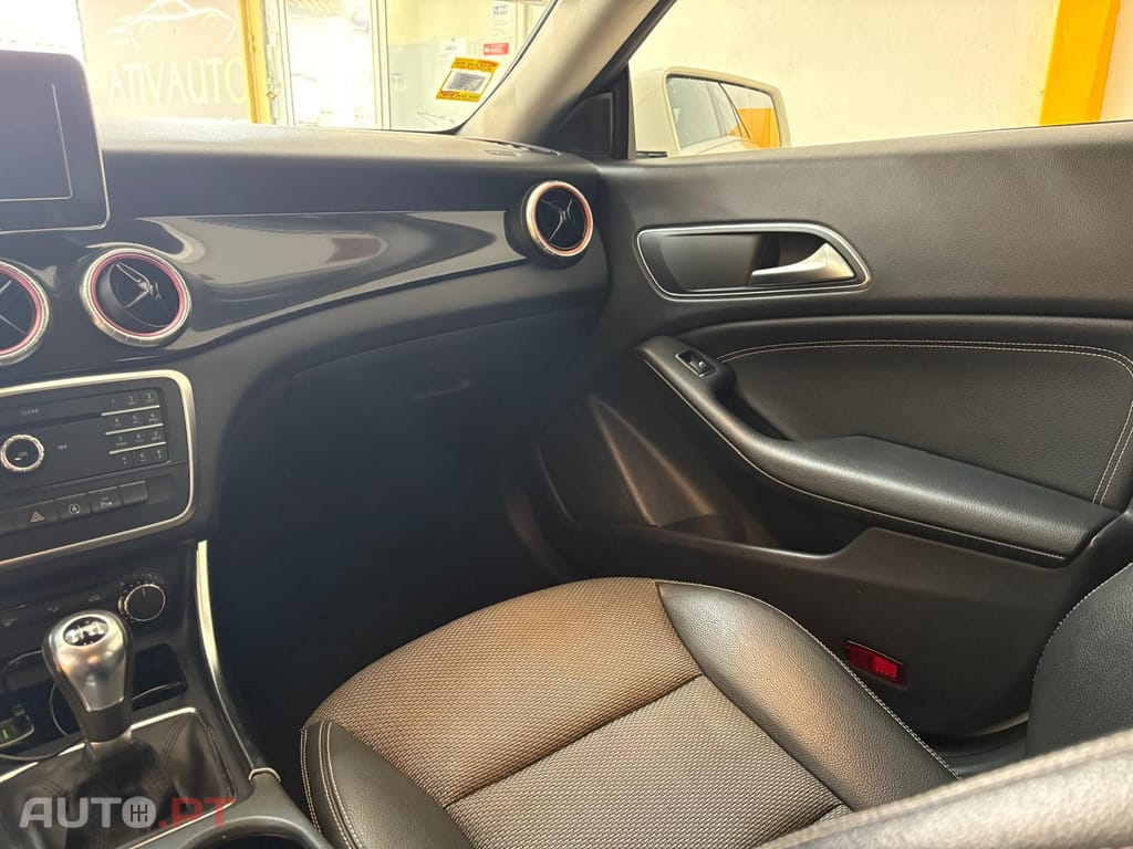 Mercedes-Benz CLA 180 d