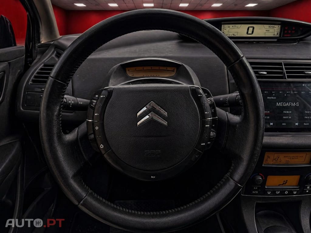 Citroen C4 1.4 16V SX