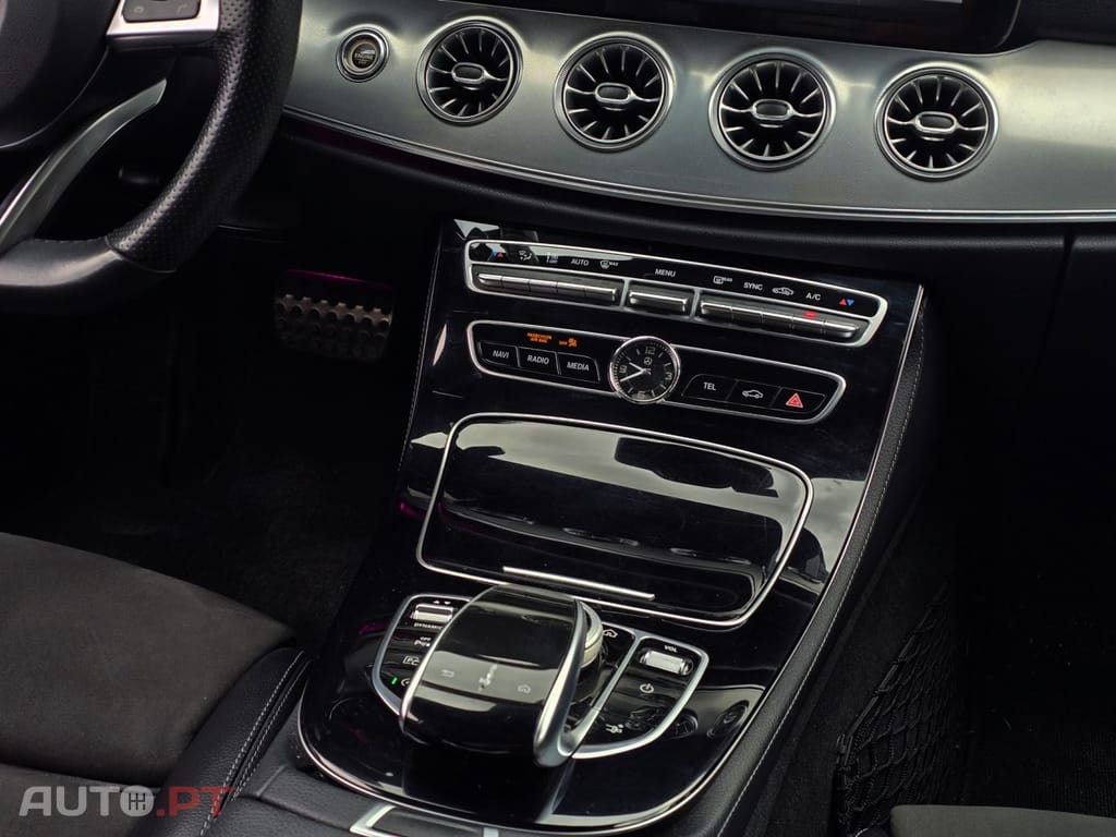 Mercedes-Benz E 220 d AMG Line