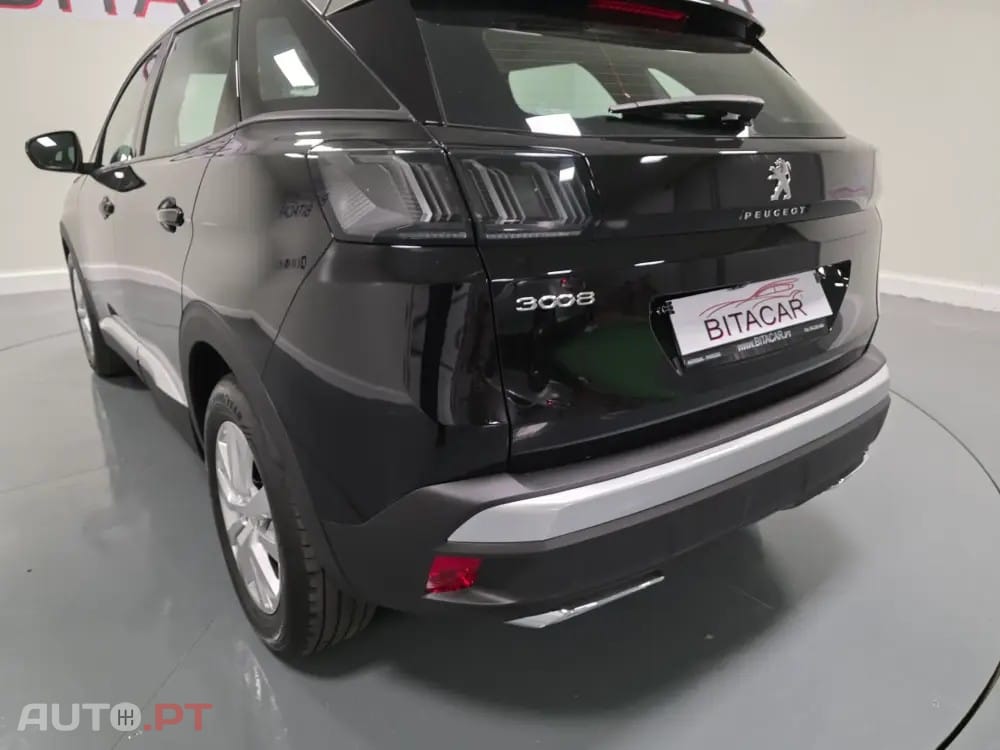 Peugeot 3008 1.5 BlueHDi Style