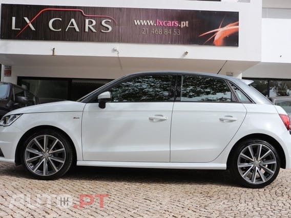Audi A1 1.0 TFSI S-line foto 4
