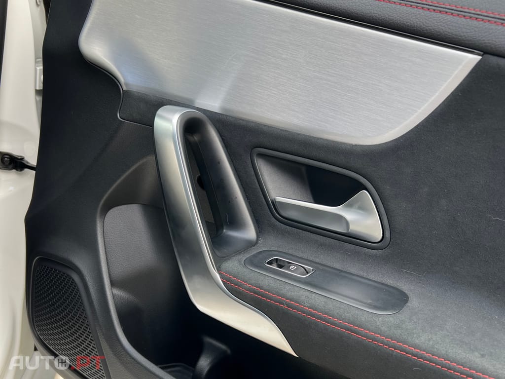 Mercedes-Benz CLA 180 Classe CLA 180
