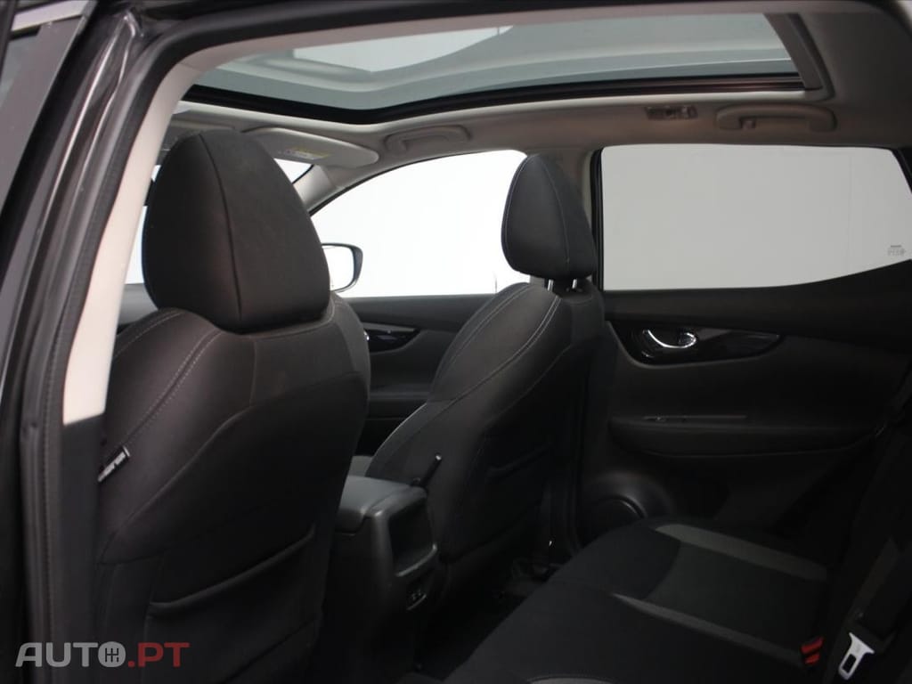 Nissan Qashqai 1.5 dCi N-Connecta DCT