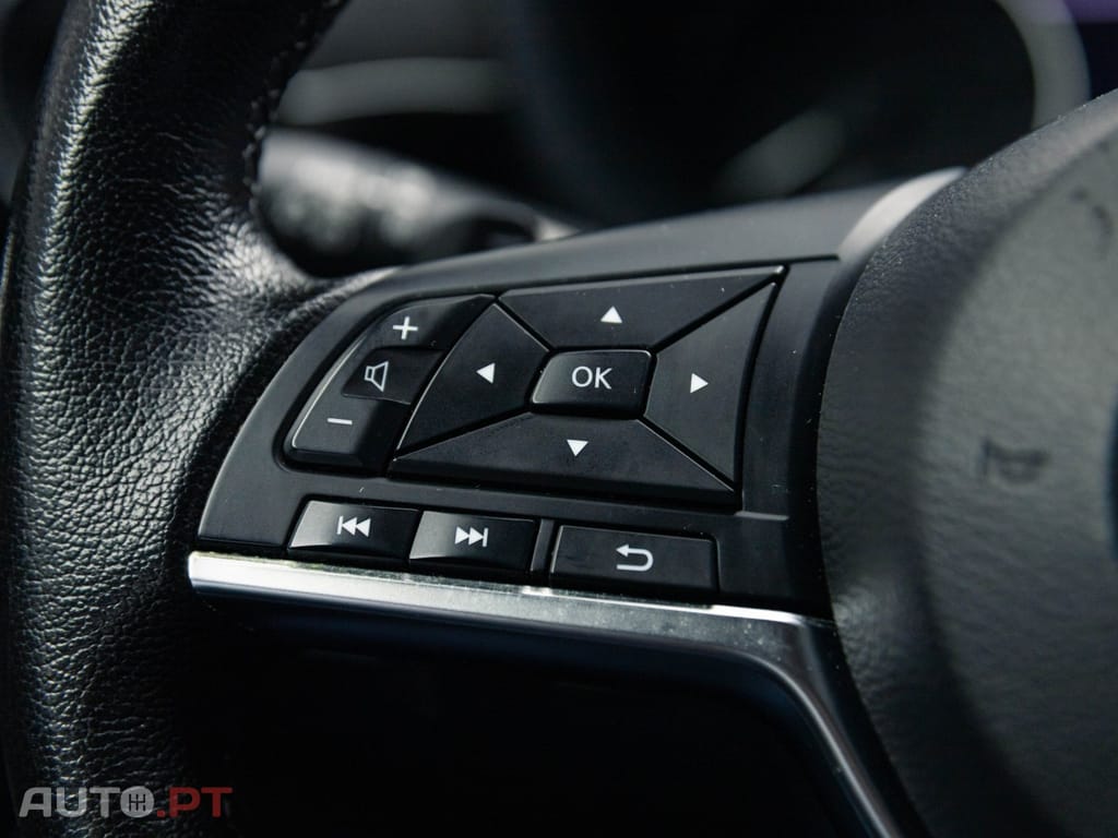 Nissan Juke 1.0 DIG-T N-Design Black DCT