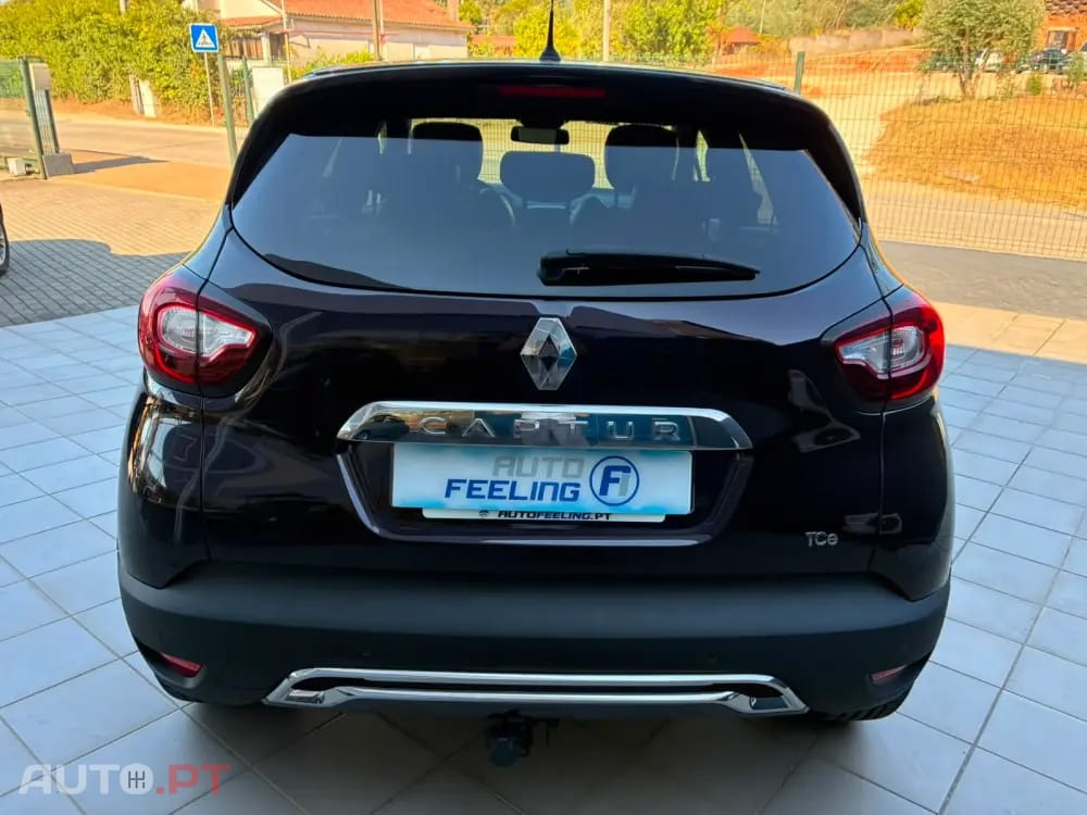Renault Captur 1.2 TCe Initiale Paris EDC