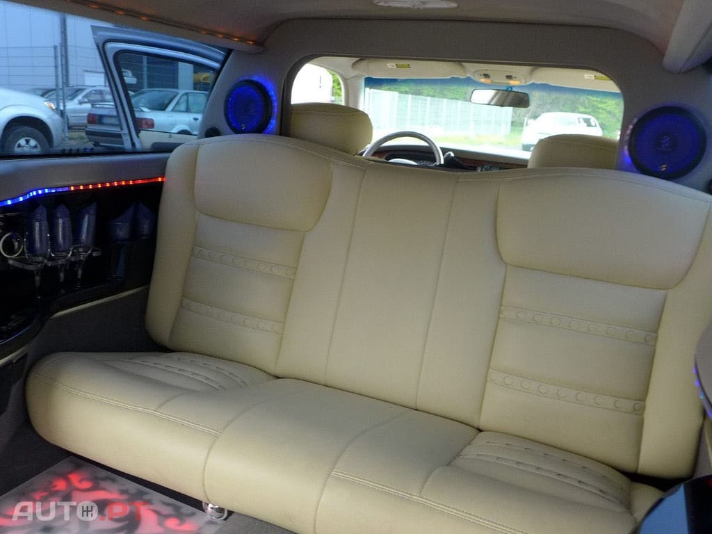 Lincoln Town Car Excalibur Stretchlimousine