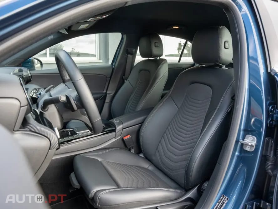 Mercedes-Benz A 250 e Style Plus