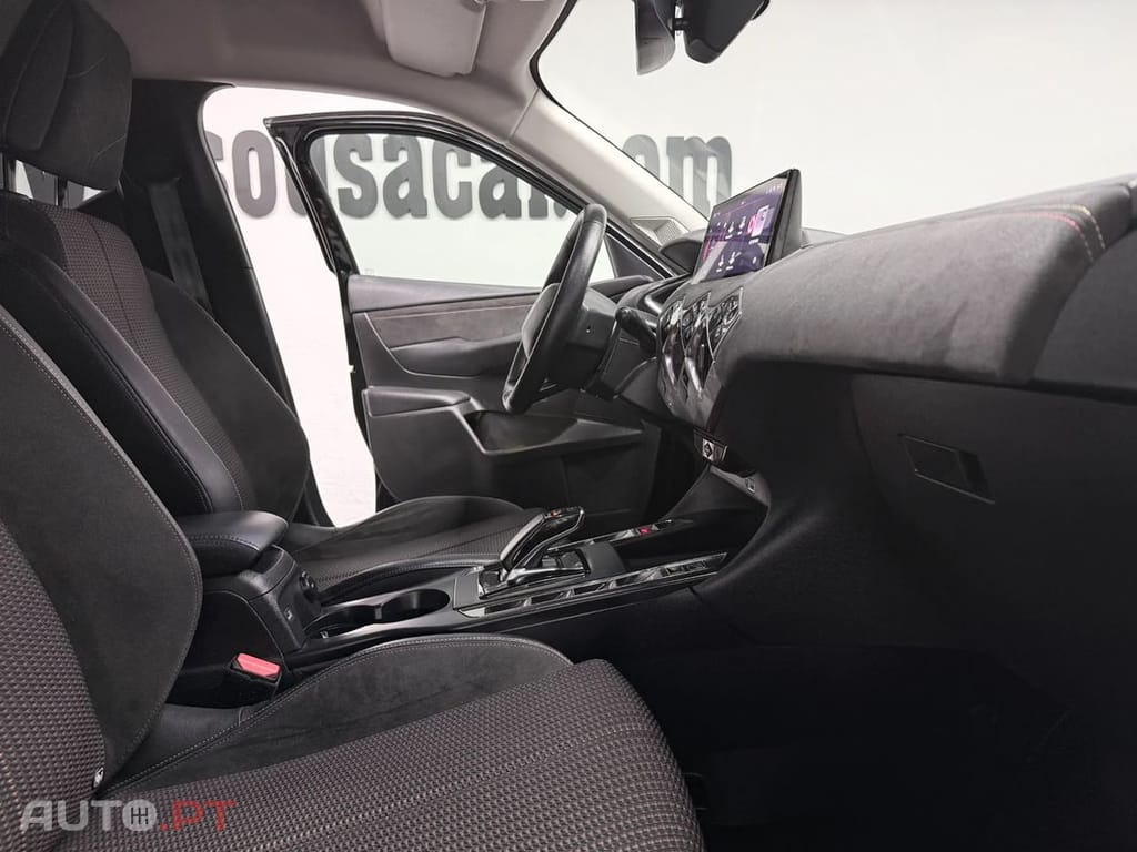 DS DS3 Crossback E-Tense Performance Line
