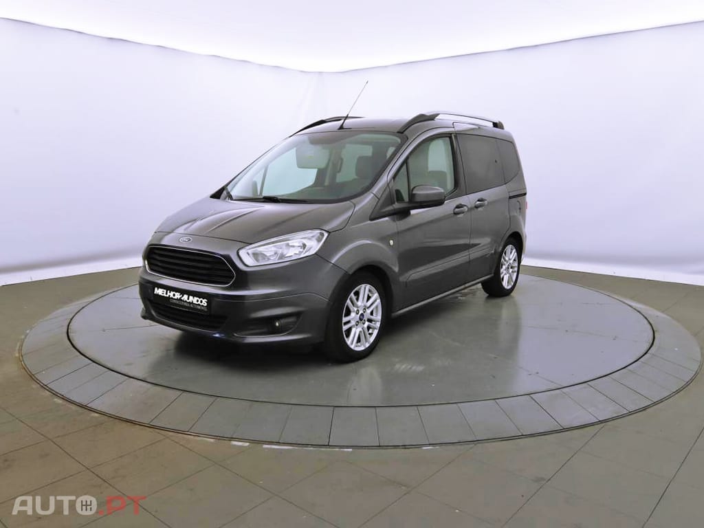 Ford Tourneo 1.0 EcoBoost Titanium