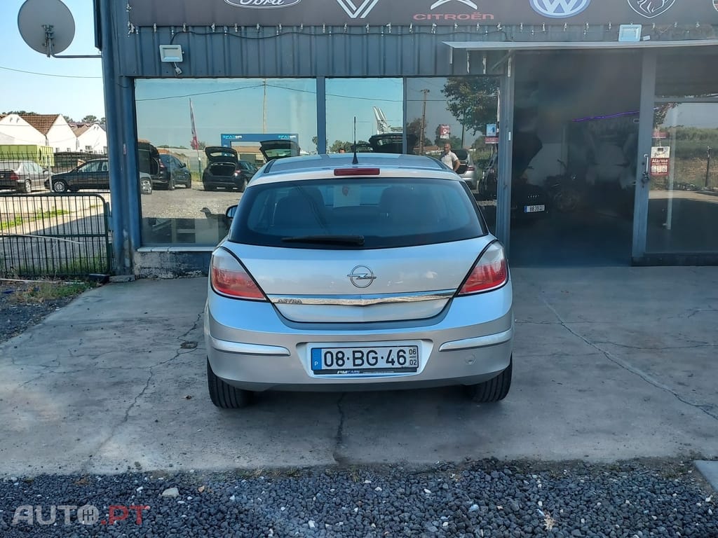 Opel Astra 1.4 Cosmo