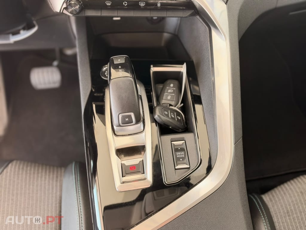 Peugeot 5008 1.5 BlueHDi Allure Pack EAT8