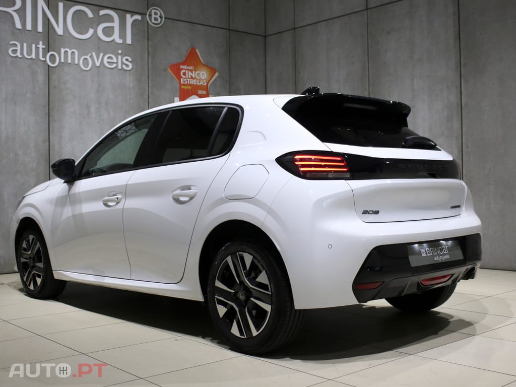 Peugeot 208 1.2 Hybrid Allure e-DCS6