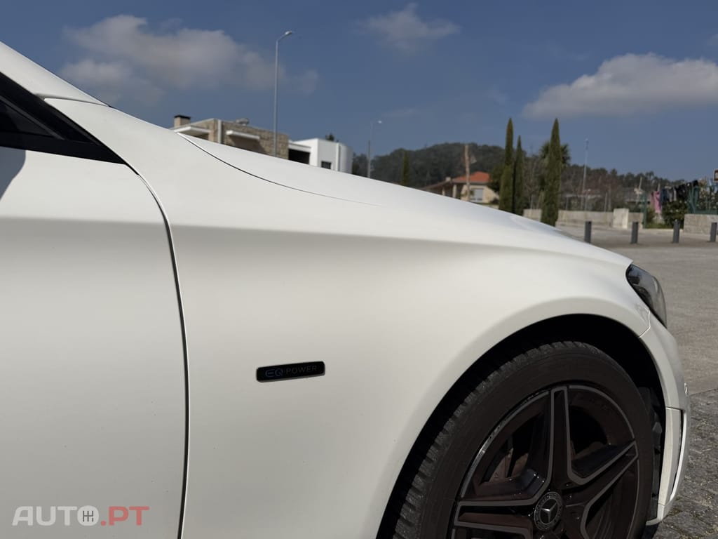 Mercedes-Benz C 300 de T 9G-TRONIC AMG Line