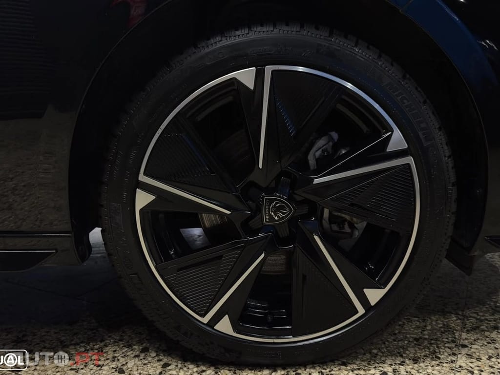 Peugeot E-308 54 kWh GT