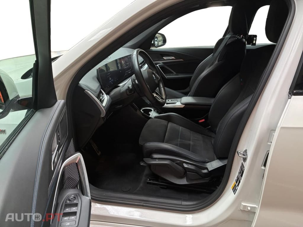 BMW iX1 eDrive20