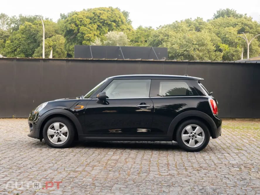 MINI Cooper One