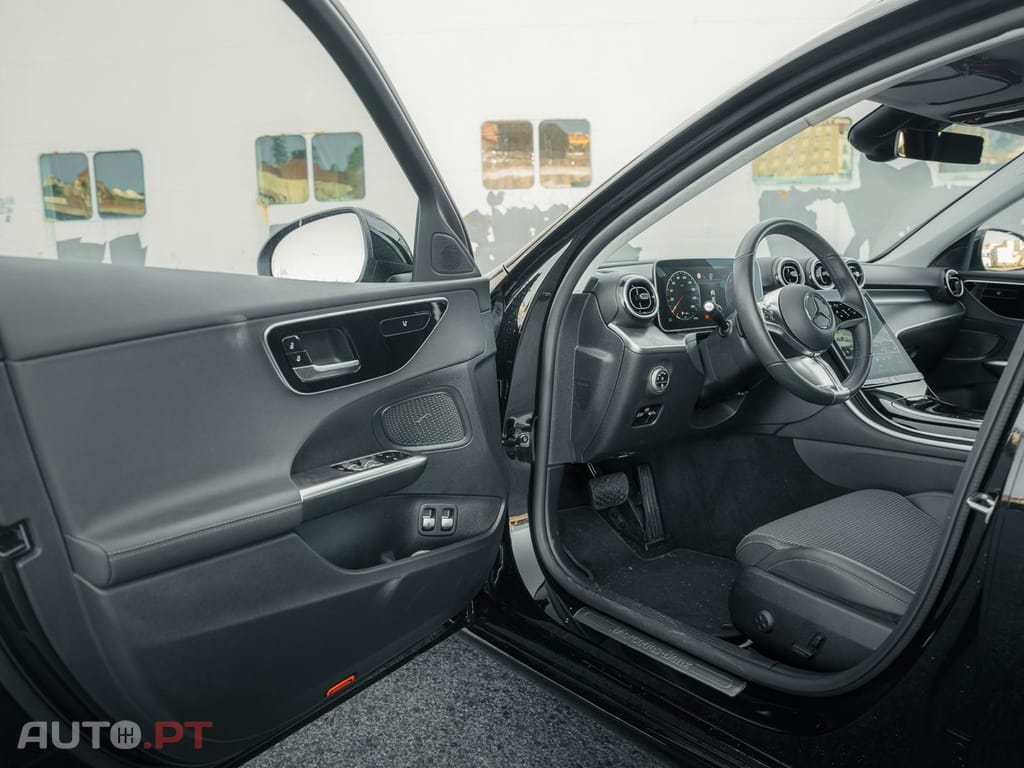Mercedes-Benz C 300 e Avantgarde
