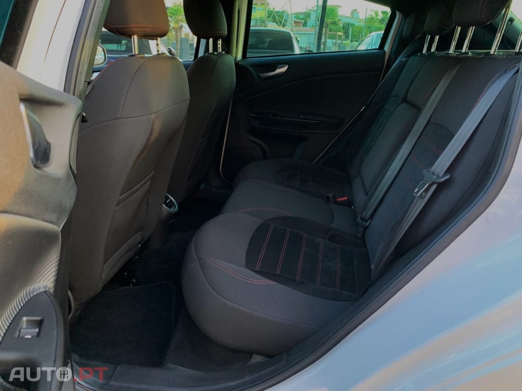 Alfa Romeo Giulietta 1.6 JTDm Super