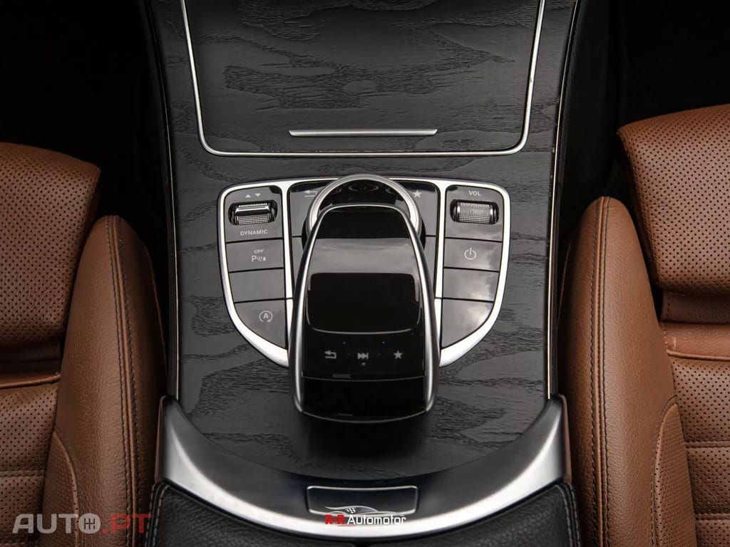 Mercedes-Benz C 220 D COUPÉ LUXURY 9G-TRONIC