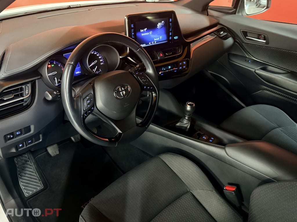 Toyota C-HR 1.2T Comfort+P.Style