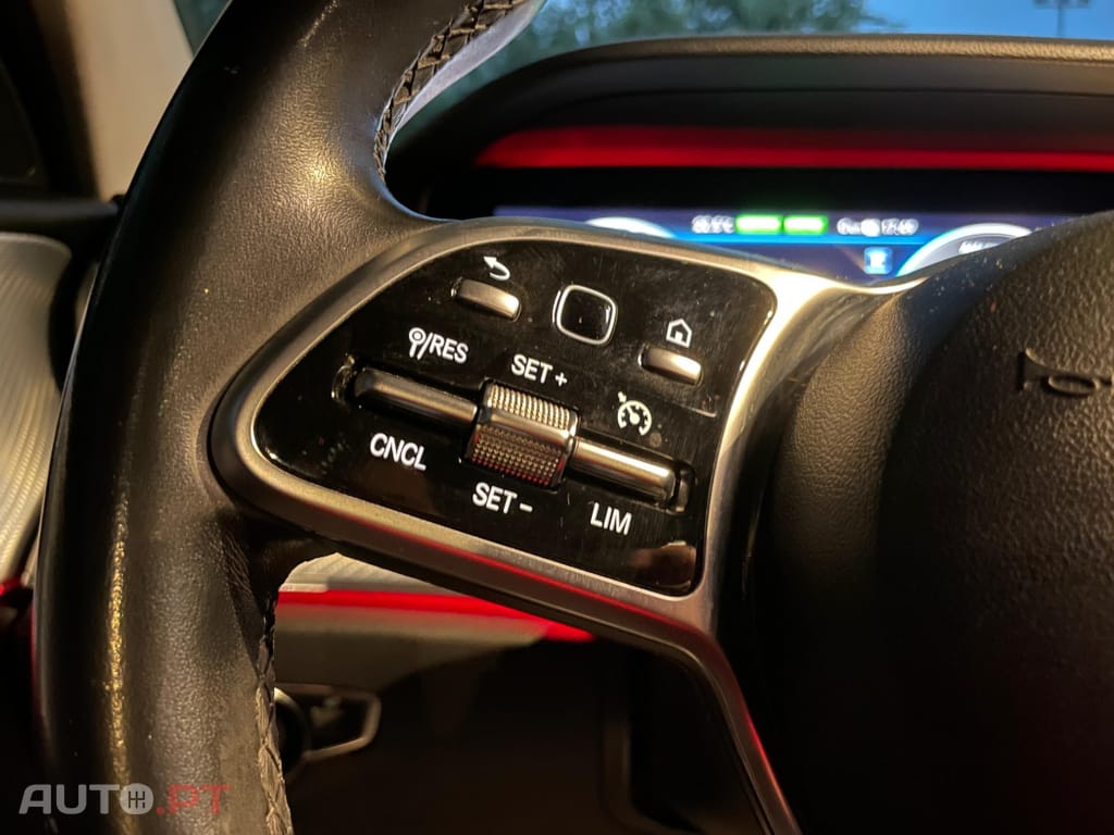 Mercedes-Benz E 300 de Avantgarde