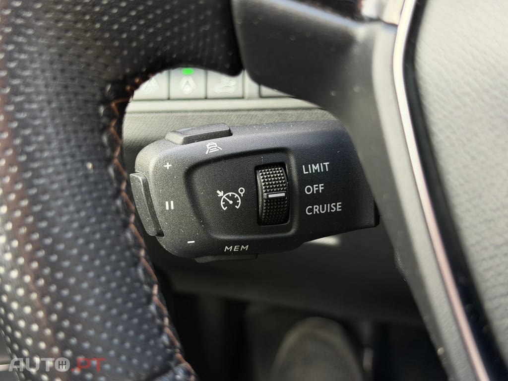 Peugeot 3008 1.5 BlueHDi GT EAT8