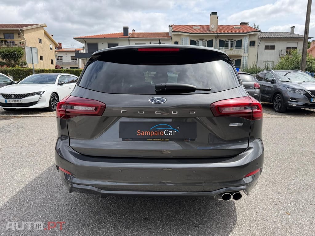 Ford Focus SW 1.0 EcoBoost MHEV ST-Line