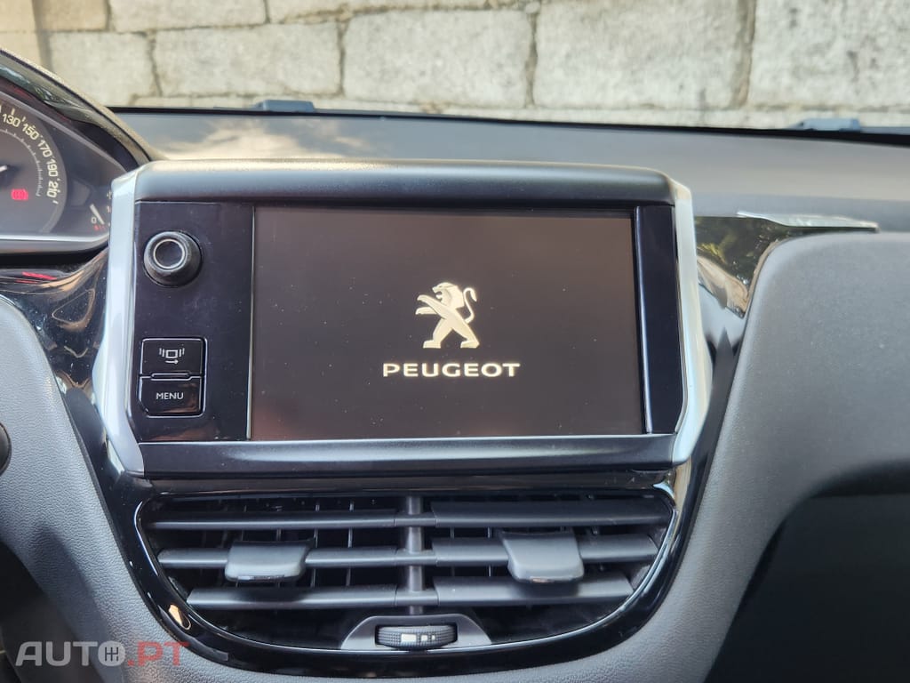 Peugeot 208 1.2 VTi Allure